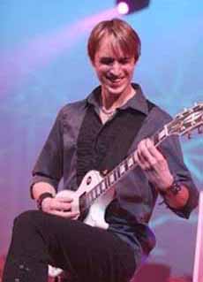 bio image for Nick Greathouse